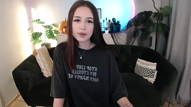 BlackEyesGirl online show from 29, 10, 2025