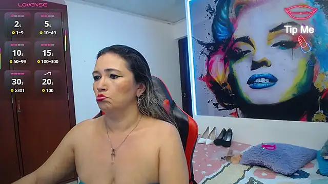 noelia milf19 online show from 7, 7, 2026
