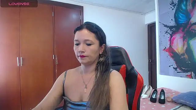noelia milf19 online show from 15, 7, 2026