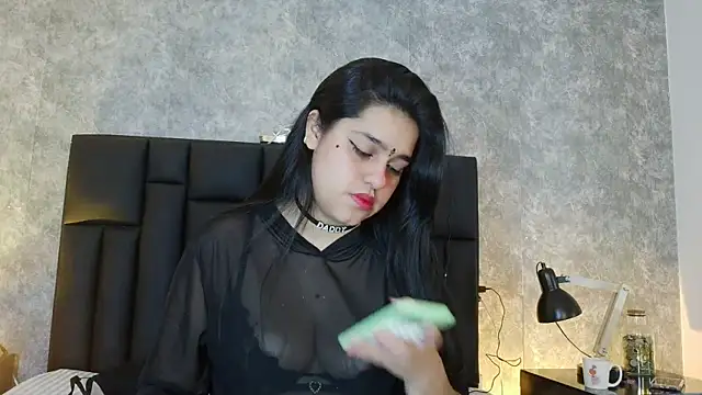 crystaldarliing online show from 7, 5, 2026