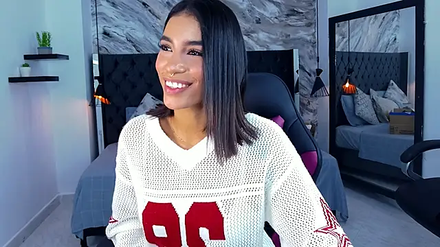kitty collins  online show from 4, 5, 2026