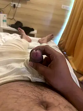 Snapshot of saumon3022 chatting on 16, 11, 2025 saumon3022 online show from 16, 11, 2025