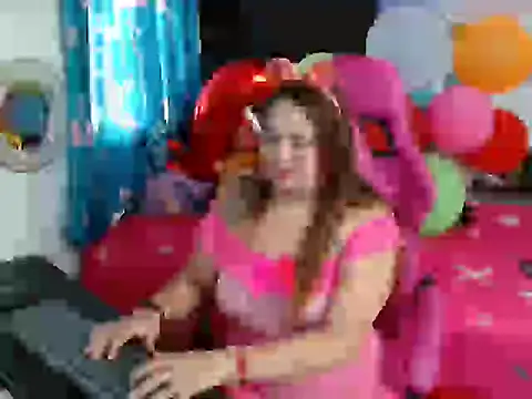 rous-kinky online show from 17, 9, 2025