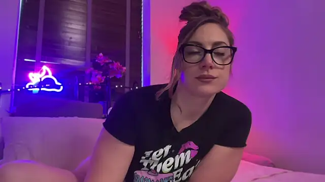 MistresssX online show from 4, 11, 2025