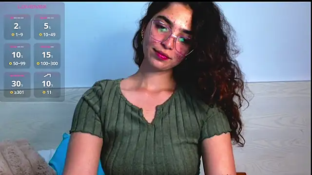 Snapshot of Ariagal chatting on 11, 9, 2025 Ariagal online show from 11, 9, 2025