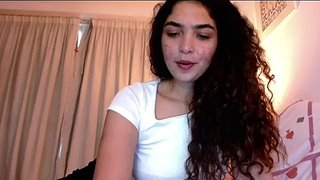 Snapshot of Ariagal chatting on 23, 9, 2025 Ariagal online show from 23, 9, 2025