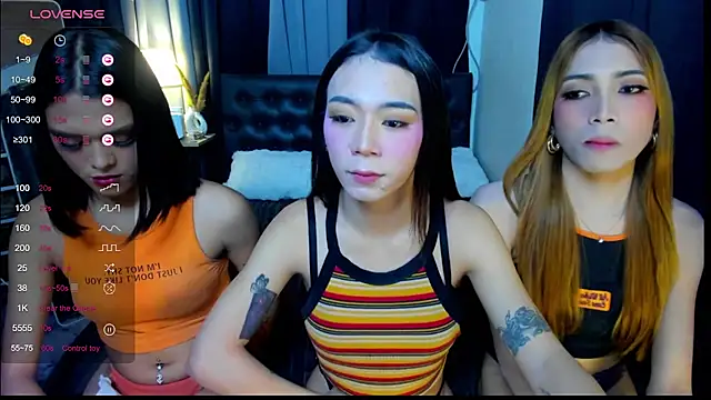 bellamoonlightX online show from 3, 8, 2026