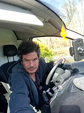 twitshe online show from 15, 3, 2026