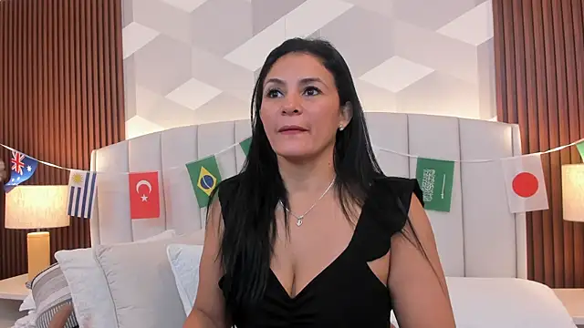 Mommy Naughty online show from 20, 7, 2026