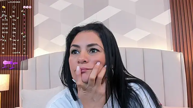 Snapshot of Mommy_Naughty chatting on 3, 8, 2026 Mommy Naughty online show from 3, 8, 2026