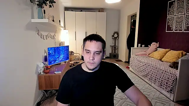 Snapshot of Bear_Beer130 chatting on 5, 12, 2025 Bear Beer130 online show from 5, 12, 2025