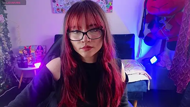 MiaVelvetDoll online show from 13, 7, 2026