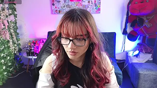 MiaVelvetDoll online show from 16, 7, 2026