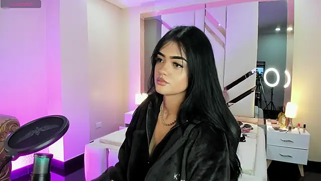 EmmaStonns online show from 9, 9, 2025