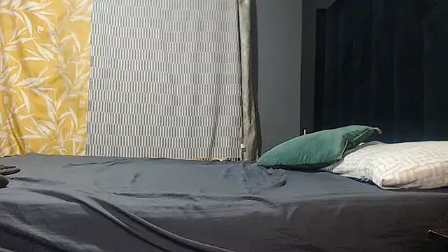 SEXYHUGEASS21 online show from 23, 6, 2026