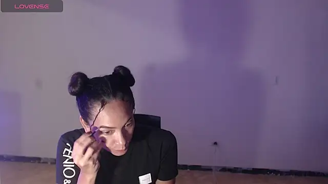 Snapshot of DonnaDidiamantti chatting on 30, 9, 2025 DonnaDidiamantti online show from 30, 9, 2025