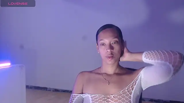 DonnaDidiamantti online show from 3, 11, 2025