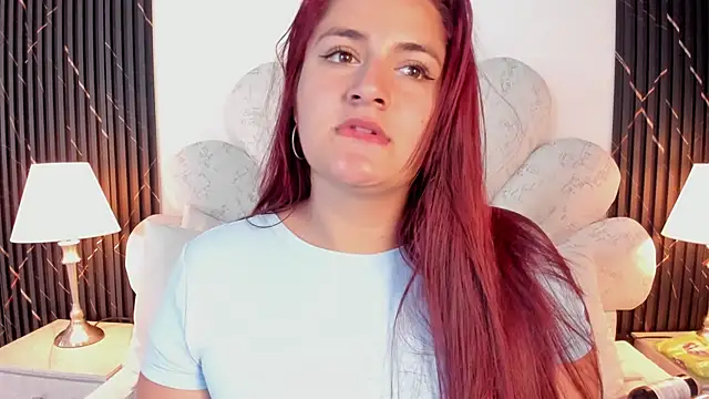 Victoria Guzman online show from 4, 5, 2026