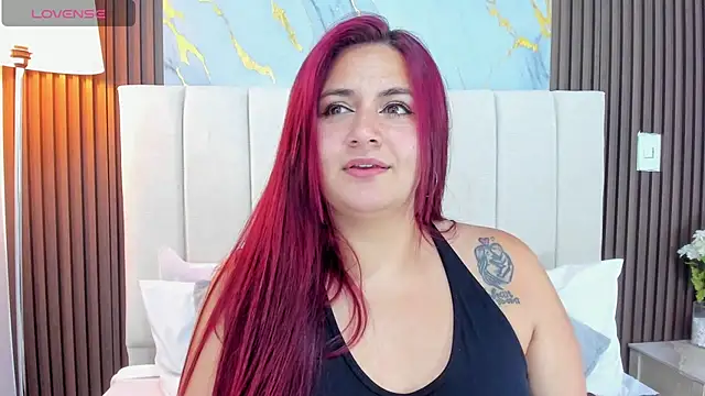 Victoria Guzman online show from 1, 7, 2026