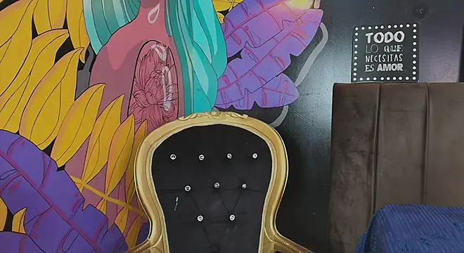 tiiny emilly online show from 4, 3, 2026