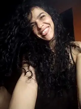 lucerocutte online show from 9, 5, 2026