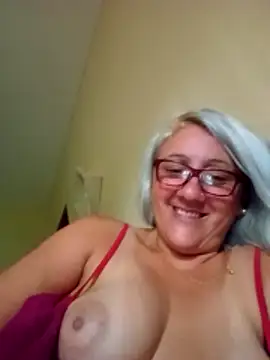 Snapshot of Samantha6767x chatting on 21, 3, 2026 Samantha6767x online show from 21, 3, 2026