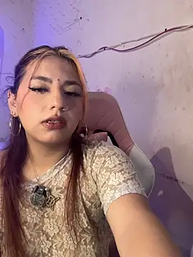 SoftLady S33 online show from 5, 8, 2026