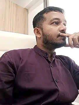 VJ17 online show from 9, 9, 2025