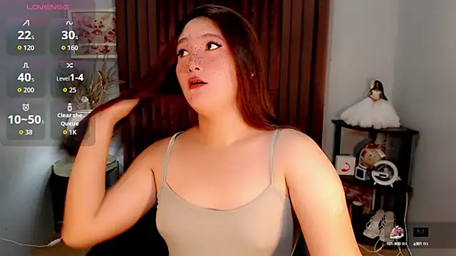 Snapshot of donna_leighTs chatting on 10, 10, 2025 donna leighTs online show from 10, 10, 2025