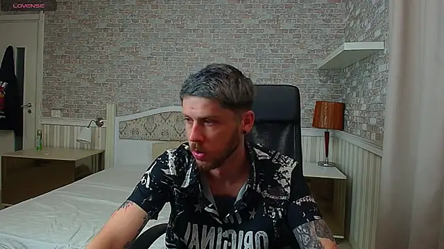 JonahShaw online show from 12, 6, 2026