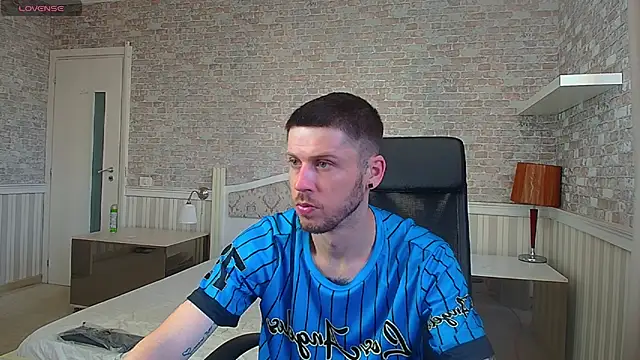 Snapshot of JonahShaw chatting on 29, 6, 2026 JonahShaw online show from 29, 6, 2026