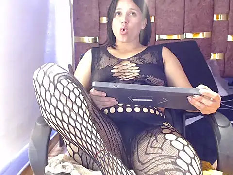 shantall 05 online show from 18, 12, 2025