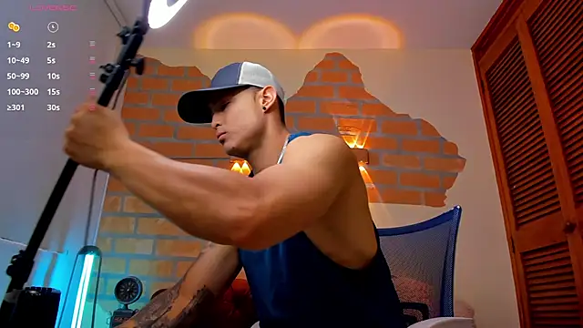 Snapshot of Alexander_ferre chatting on 12, 9, 2025 Alexander ferre online show from 12, 9, 2025