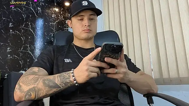 Snapshot of Alexander_ferre chatting on 5, 2, 2026 Alexander ferre online show from 5, 2, 2026