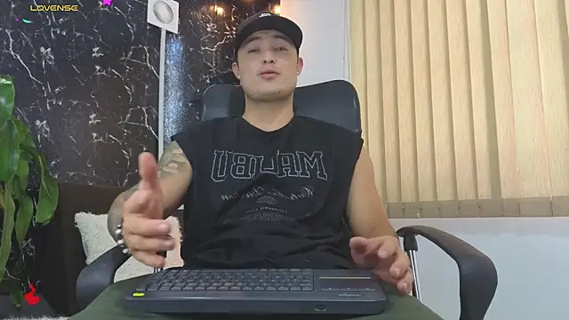 Snapshot of Alexander_ferre chatting on 20, 3, 2026 Alexander ferre online show from 20, 3, 2026