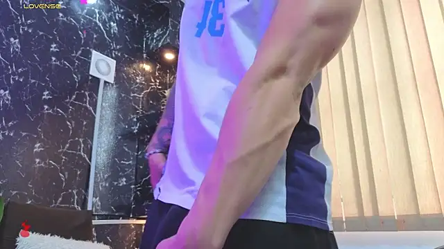 Snapshot of Alexander_ferre chatting on 21, 3, 2026 Alexander ferre online show from 21, 3, 2026