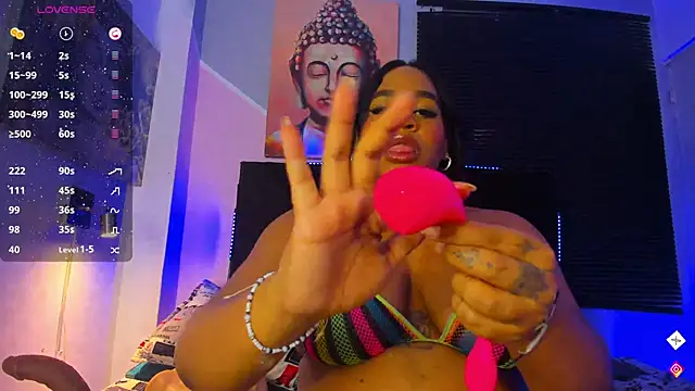 Snapshot of blackhardfuck chatting on 13, 12, 2024 blackhardfuck online show from 13, 12, 2024