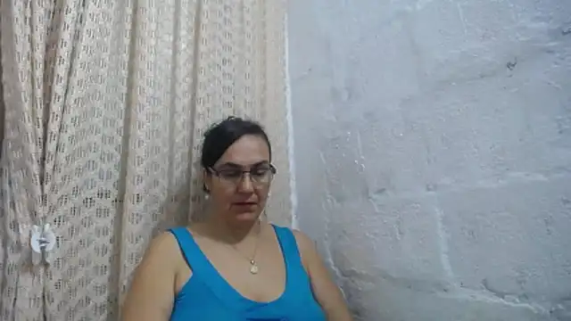 gabbyparker  online show from 27, 3, 2026