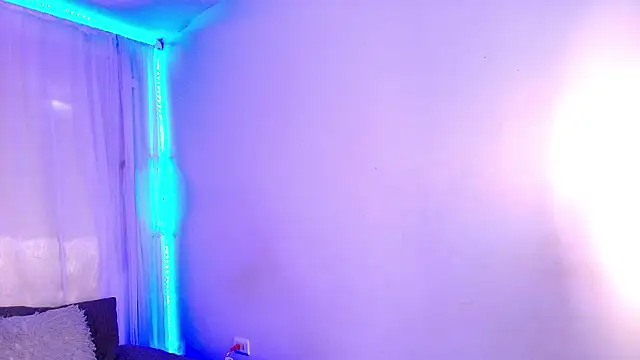 LilyRousee online show from 19, 2, 2026