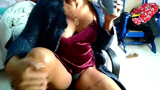 ju muniz01 online show from 25, 5, 2026