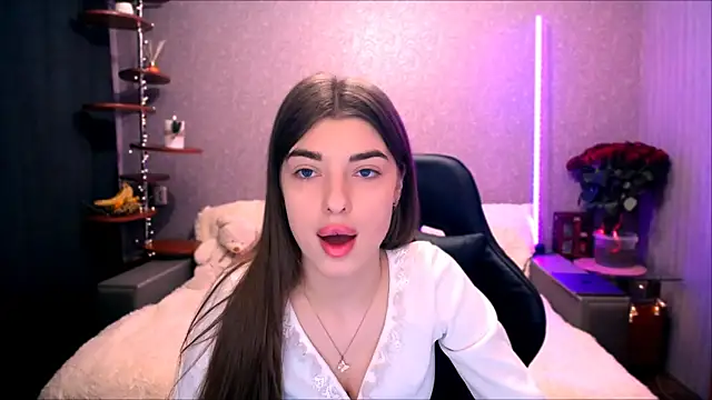 Snapshot of Dianaa_Lee0 chatting on 2, 12, 2025 Dianaa Lee0 online show from 2, 12, 2025