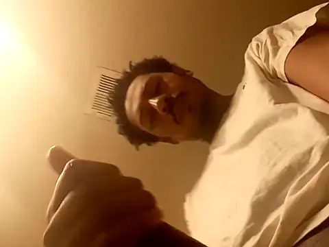 Snapshot of Yungandhungd chatting on 27, 9, 2025 Yungandhungd online show from 27, 9, 2025