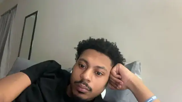 Snapshot of Yungandhungd chatting on 6, 2, 2026 Yungandhungd online show from 6, 2, 2026