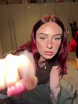 OliviaaFischer online show from 30, 4, 2026
