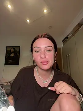 OliviaaFischer online show from 15, 6, 2026