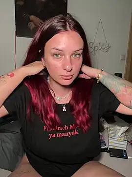 Snapshot of OliviaaFischer chatting on 18, 7, 2026 OliviaaFischer online show from 18, 7, 2026