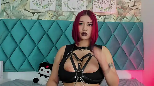 Snapshot of VenussDark chatting on 16, 12, 2025 VenussDark online show from 16, 12, 2025