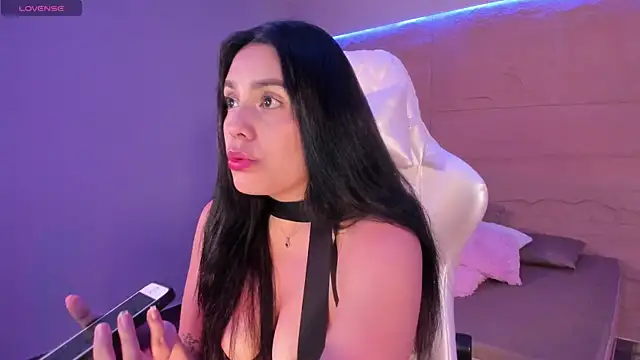 RenataLeclair online show from 17, 10, 2025