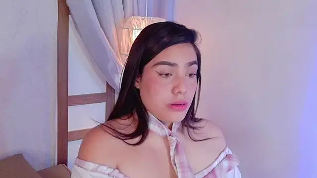 RenataLeclair online show from 5, 8, 2026