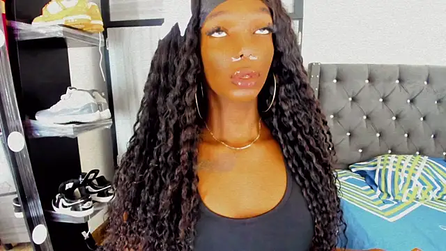 Sara hot12112 online show from 9, 11, 2025